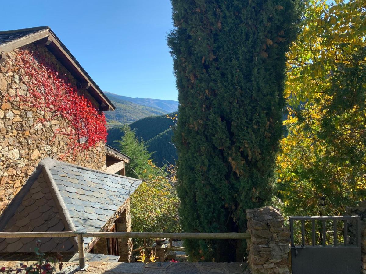 Casa Rural Pirineu Nevà Esterno foto