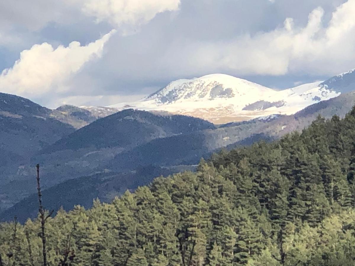 Casa Rural Pirineu Nevà Esterno foto