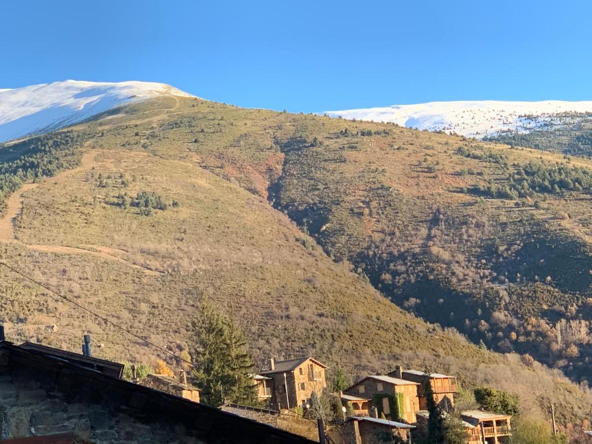 Casa Rural Pirineu Nevà Esterno foto