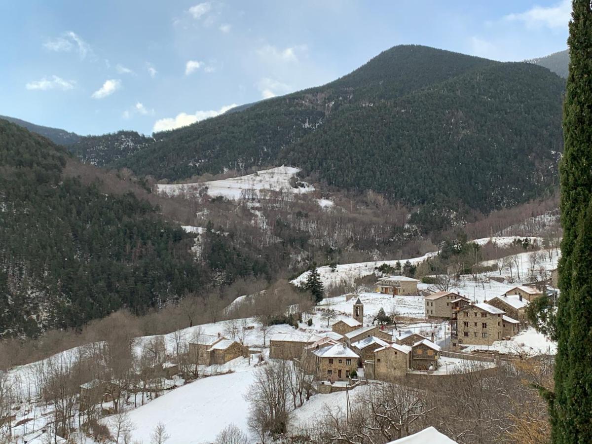 Casa Rural Pirineu Nevà Esterno foto