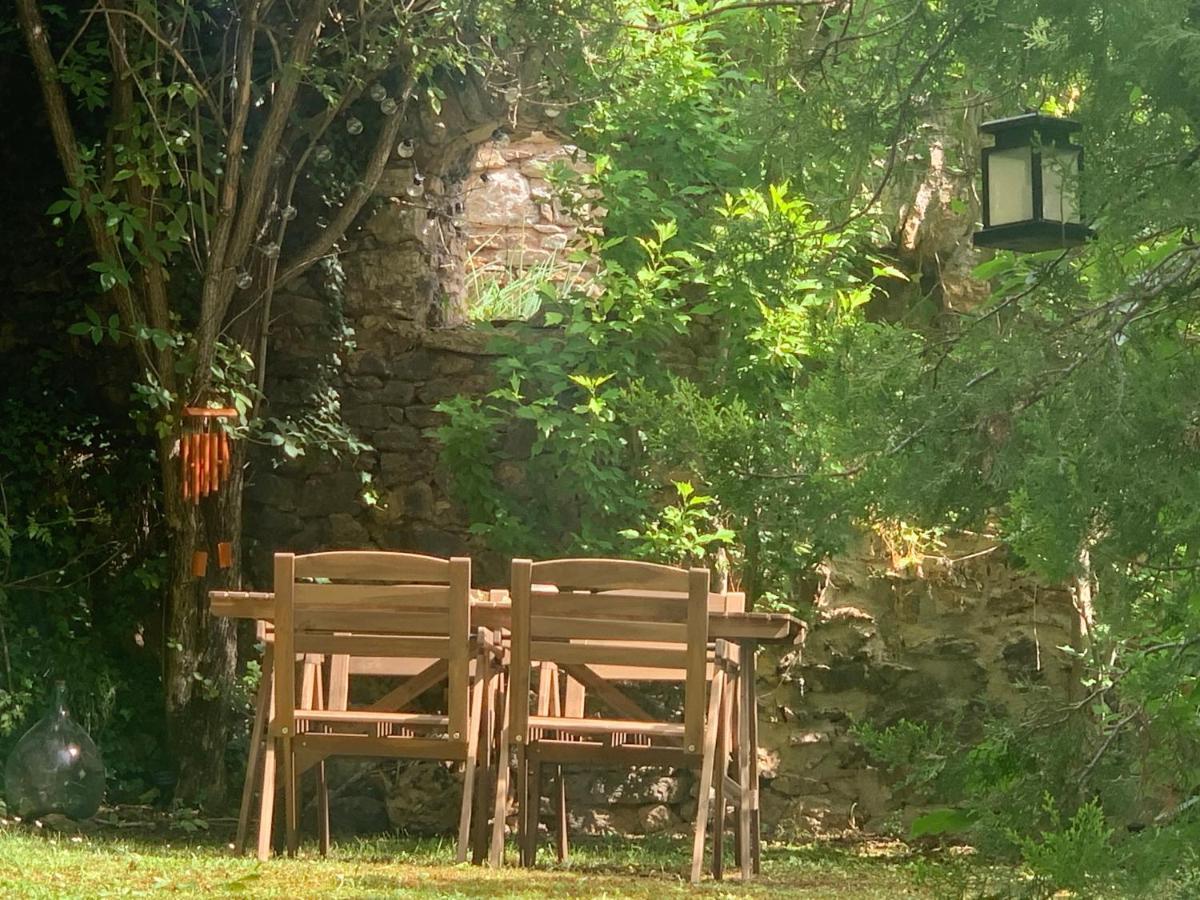 Casa Rural Pirineu Nevà Esterno foto